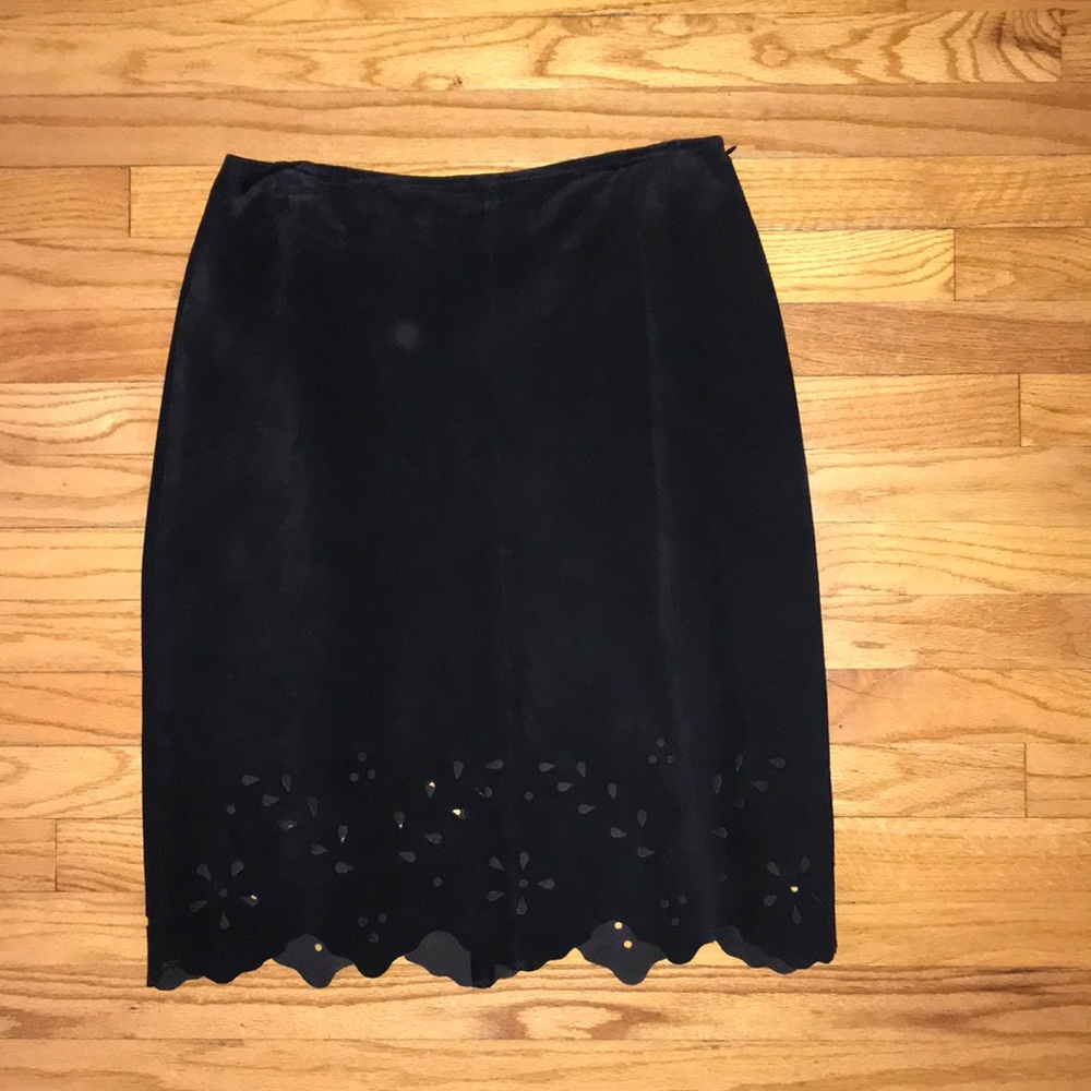 Gorgeous 100% suede skirt. Cotton lined.